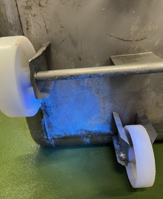 02c52b04 A8dc 40d5 B5f5 2e1f40ee0250